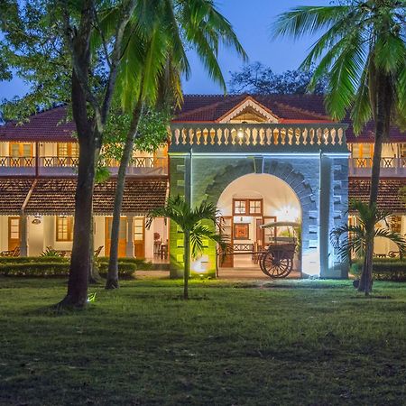 The Sanctuary At Tissawewa Hotel Анурадхапура Екстериор снимка